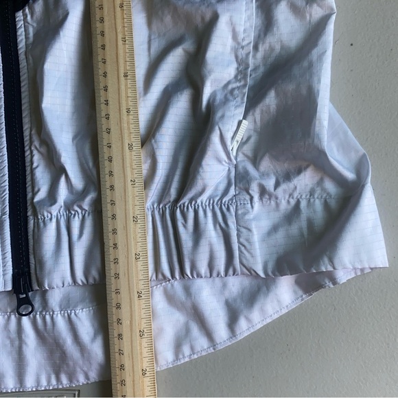 Nike Windrunner Full Zip Hooded Jacket Women’s Size Medium Black & White - Picture 8 of 10